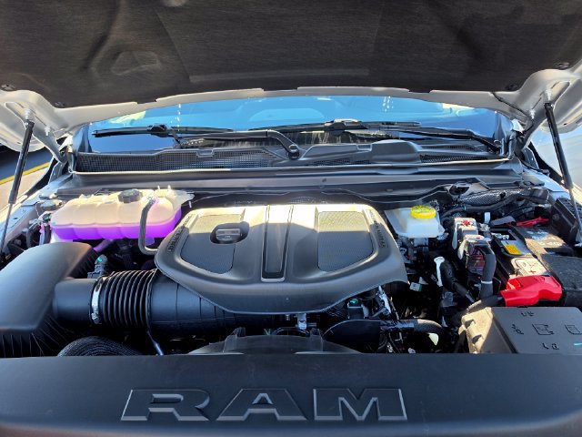 New 2027 RAM 1500 Laramie AWD/4WD image 24
