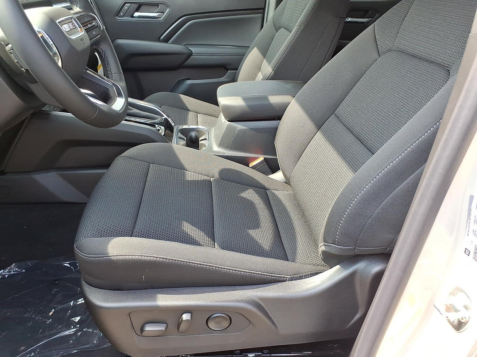New 2026 GMC Canyon Elevation AWD/4WD image 11