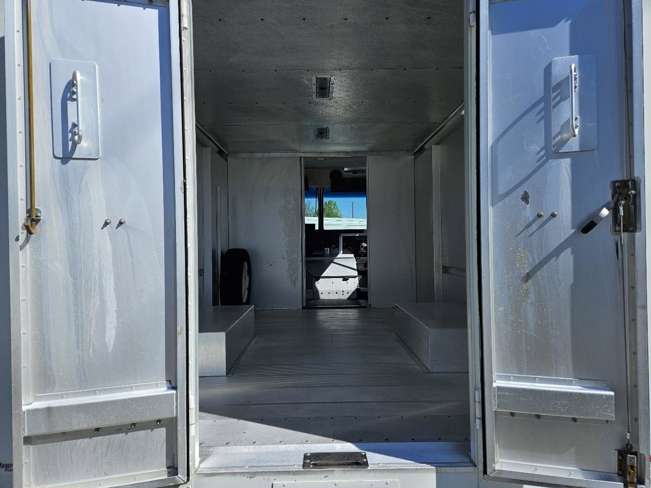 Used 2013 Ford E-350 and Econoline 350 Super Duty w/ Air Conditioning Prep Pkg image 14