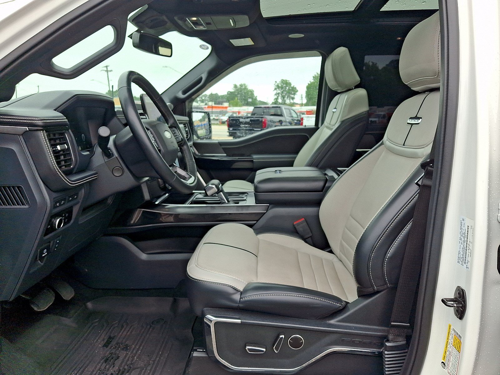 Certified 2023 Ford F150 Lightning Platinum AWD/4WD image 12