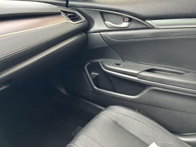 Used 2018 Honda Civic Touring image 33