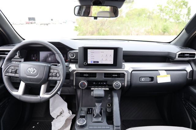 New 2026 Toyota 4Runner SR5 RWD image 25