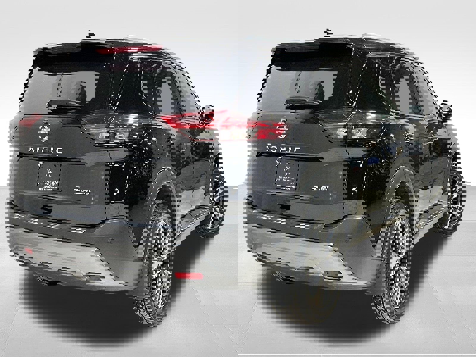 Used 2023 Nissan Rogue SL AWD/4WD image 5