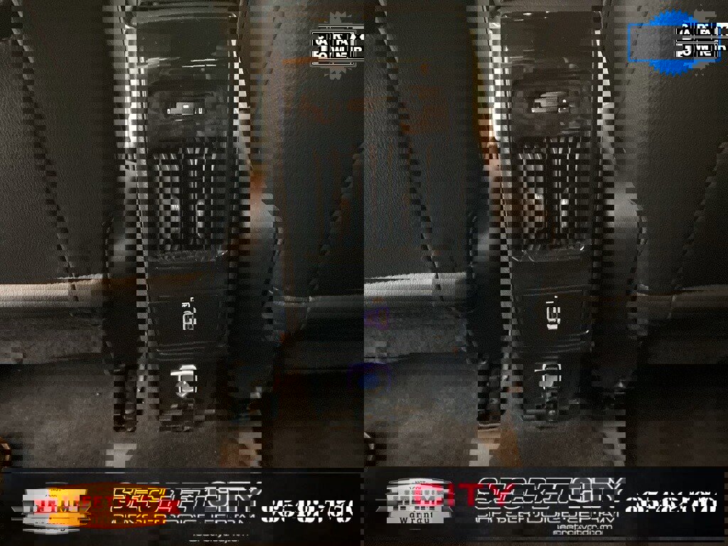 Used 2024 Jeep Compass Trailhawk w/ Trailhawk Convenience Group image 25