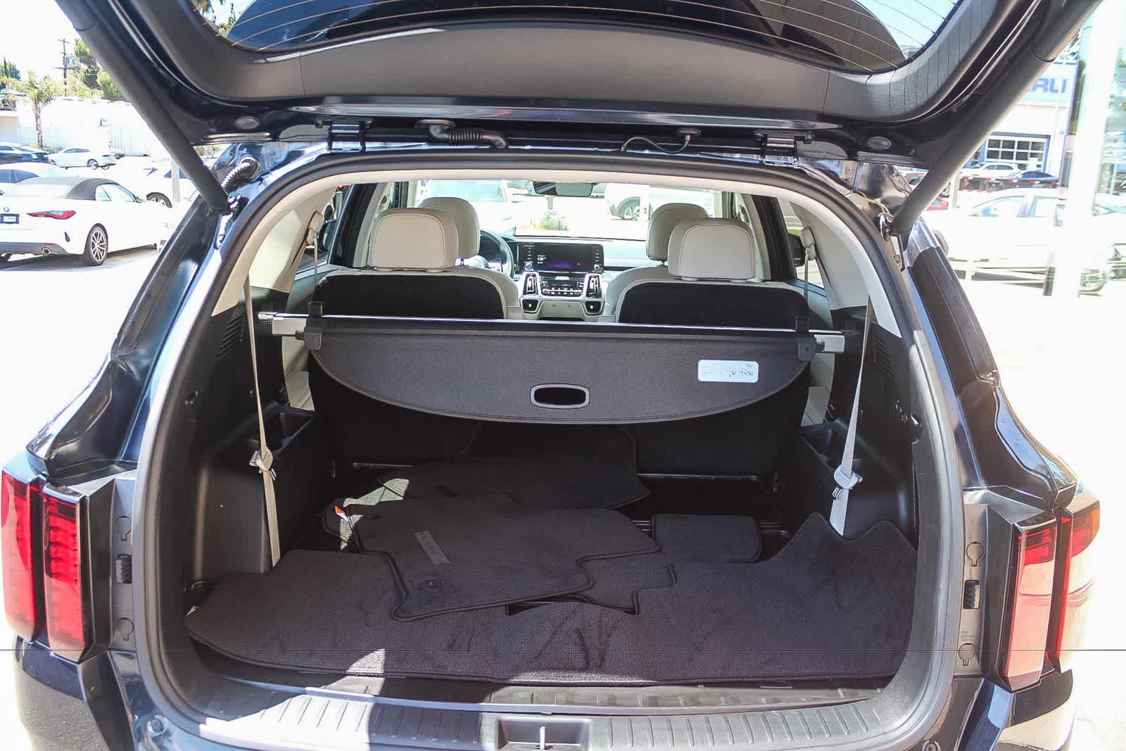 Used 2023 Kia Sorento EX FWD image 35