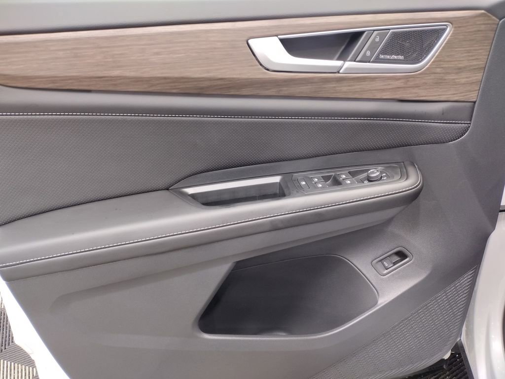 New 2026 Volkswagen Atlas SEL Premium R-Line image 24