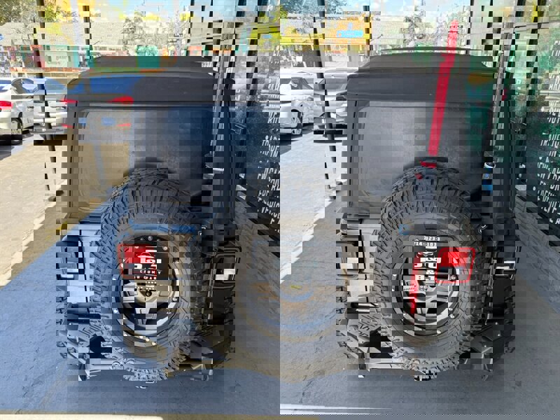 Used 2018 Jeep Wrangler Unlimited Sport S image 15