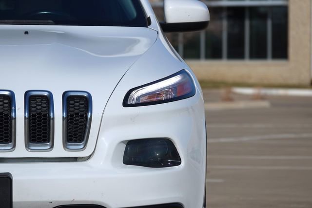 Used 2015 Jeep Cherokee Latitude image 27