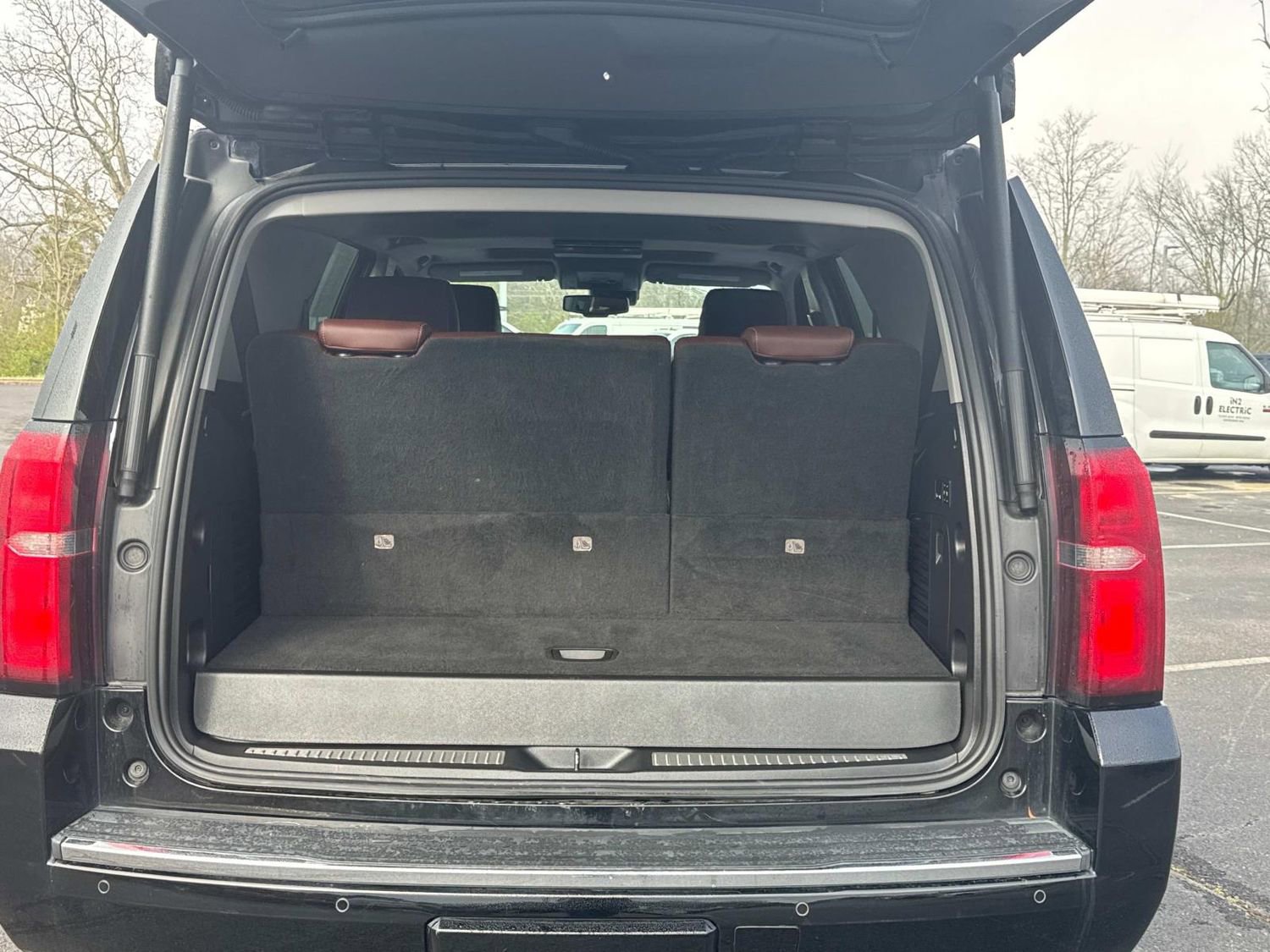 Used 2020 Chevrolet Tahoe Premier w/ Premier Plus Edition image 13