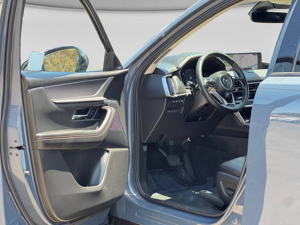 Used 2025 MAZDA CX-70 Plug-In Hybrid w/ Premium Pkg AWD/4WD image 9
