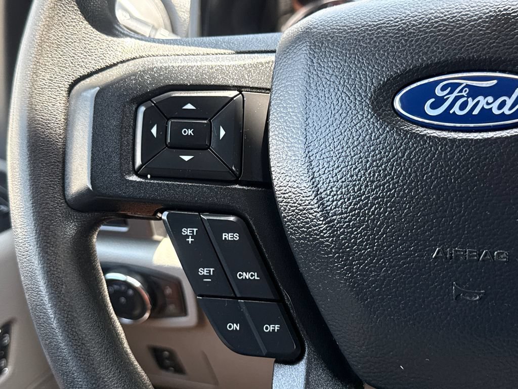 Used 2020 Ford F350 XLT w/ XLT Premium Package AWD/4WD image 28