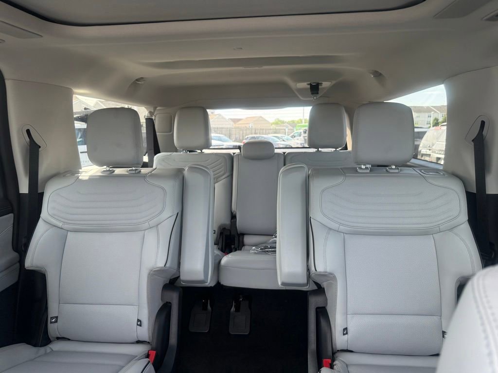 New 2026 Ford Expedition Max Platinum AWD/4WD image 31