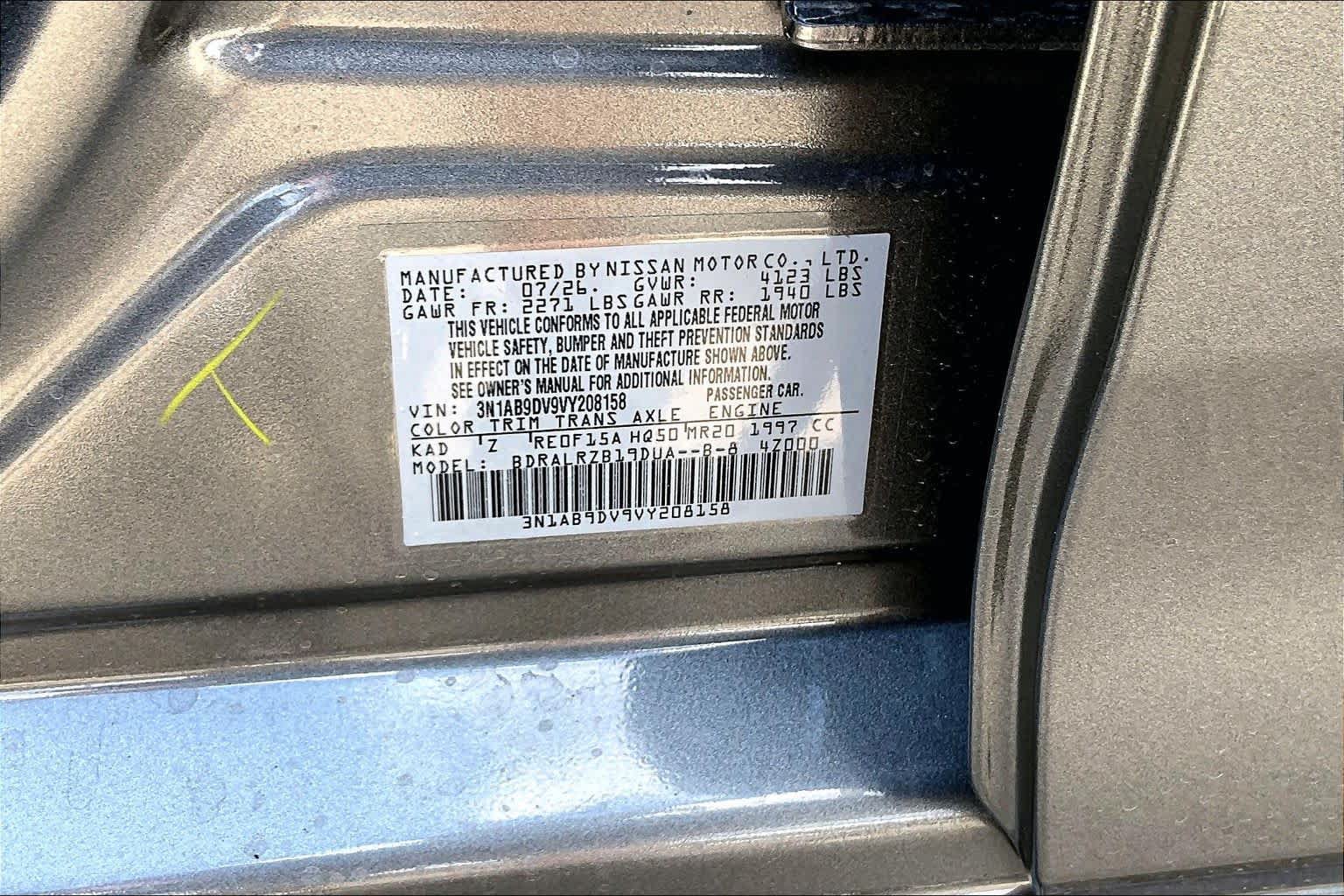 New 2027 Nissan Sentra SR w/ Floor Mat Package FWD image 17