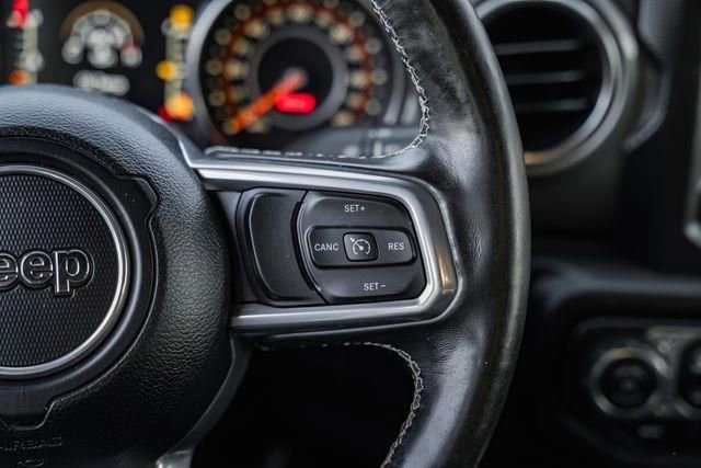 Used 2020 Jeep Gladiator Overland w/ Cold Weather Group image 29