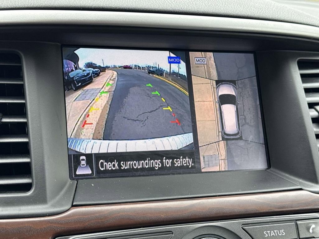 Used 2018 Nissan Pathfinder Platinum AWD/4WD image 33