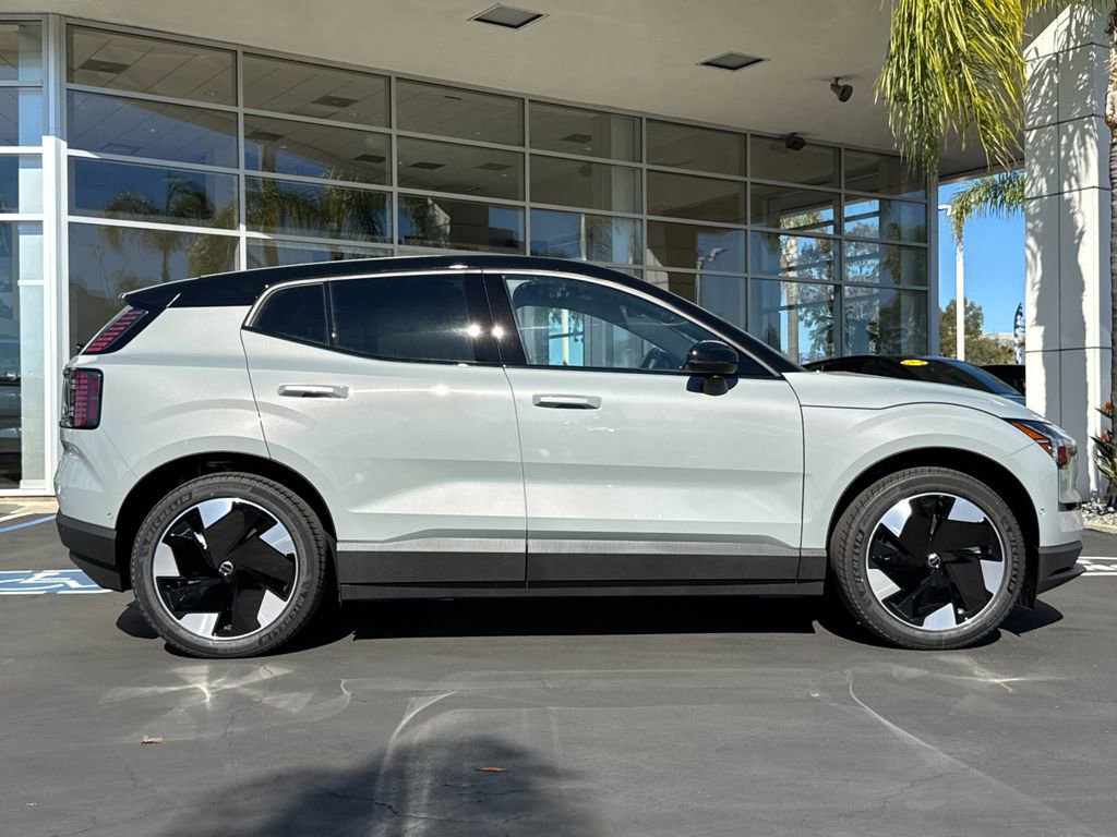 New 2026 Volvo EX30 Ultra w/ Climate Package AWD/4WD image 6