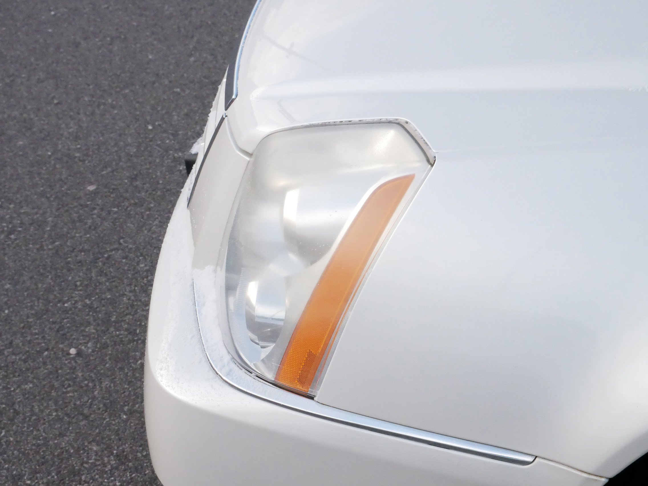 Used 2011 Cadillac DTS Premium image 16