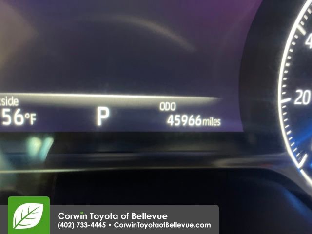 Certified 2023 Toyota Venza LE image 16