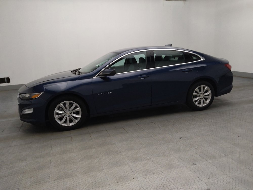Used 2020 Chevrolet Malibu LT FWD image 2