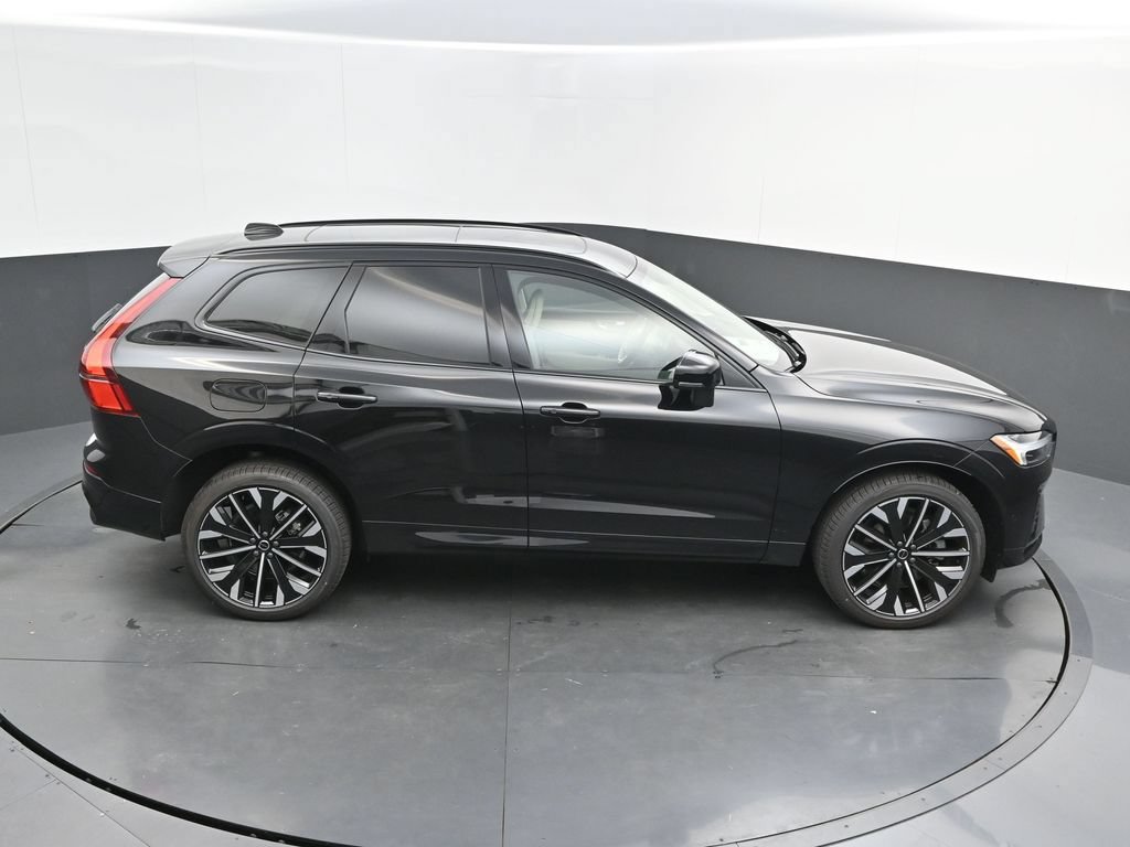New 2026 Volvo XC60 B5 Ultra w/ Climate Package AWD/4WD image 27