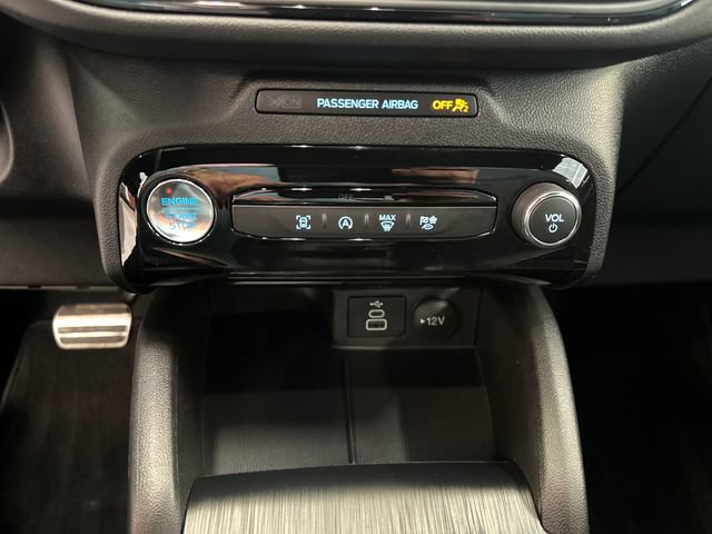 Used 2024 Ford Escape ST-Line w/ Tech Pack #1 AWD/4WD image 31