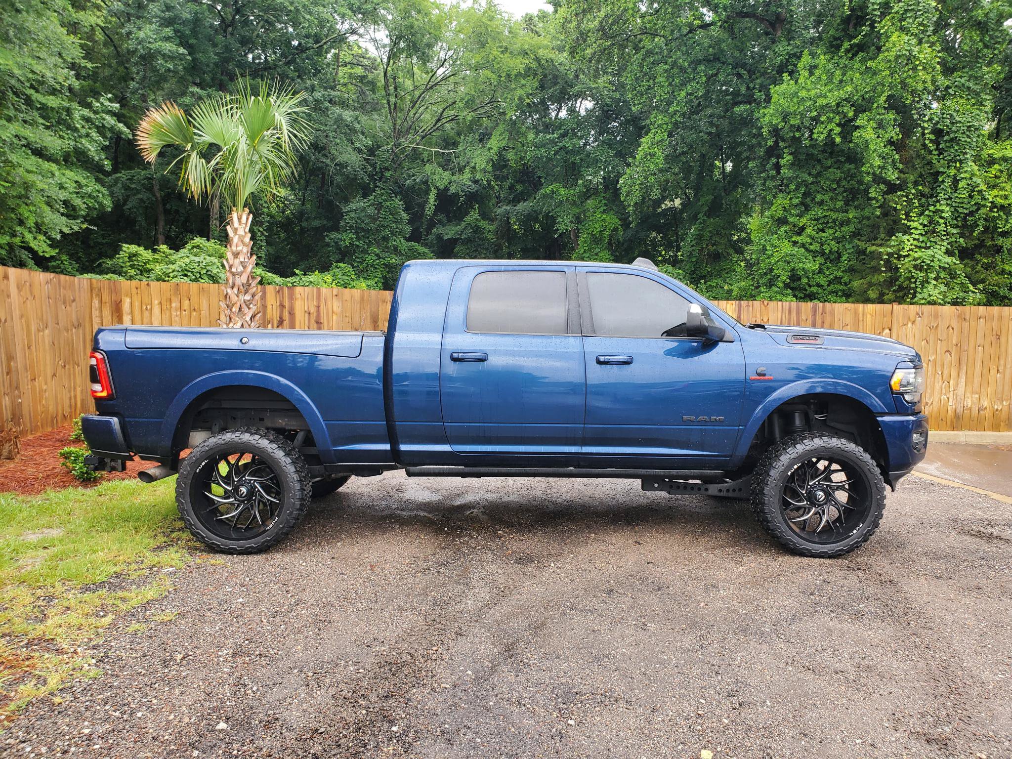 Used 2022 RAM 2500 Limited AWD/4WD image 15