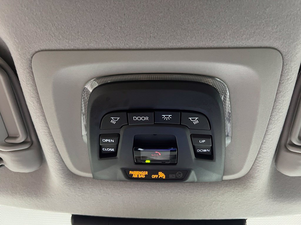 Certified 2025 Toyota Corolla Cross XLE w/ Convenience Package AWD/4WD image 32