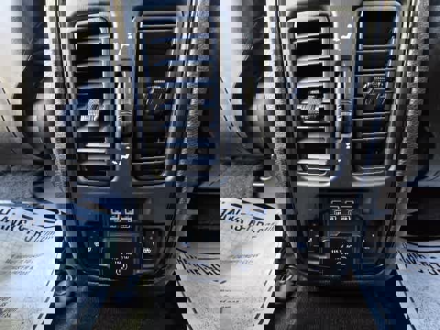 Used 2024 Dodge Durango GT image 13