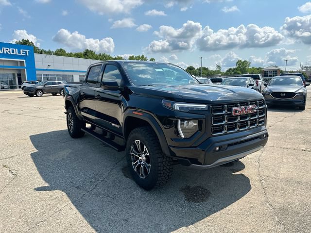 Used 2024 GMC Canyon AT4 AWD/4WD image 11