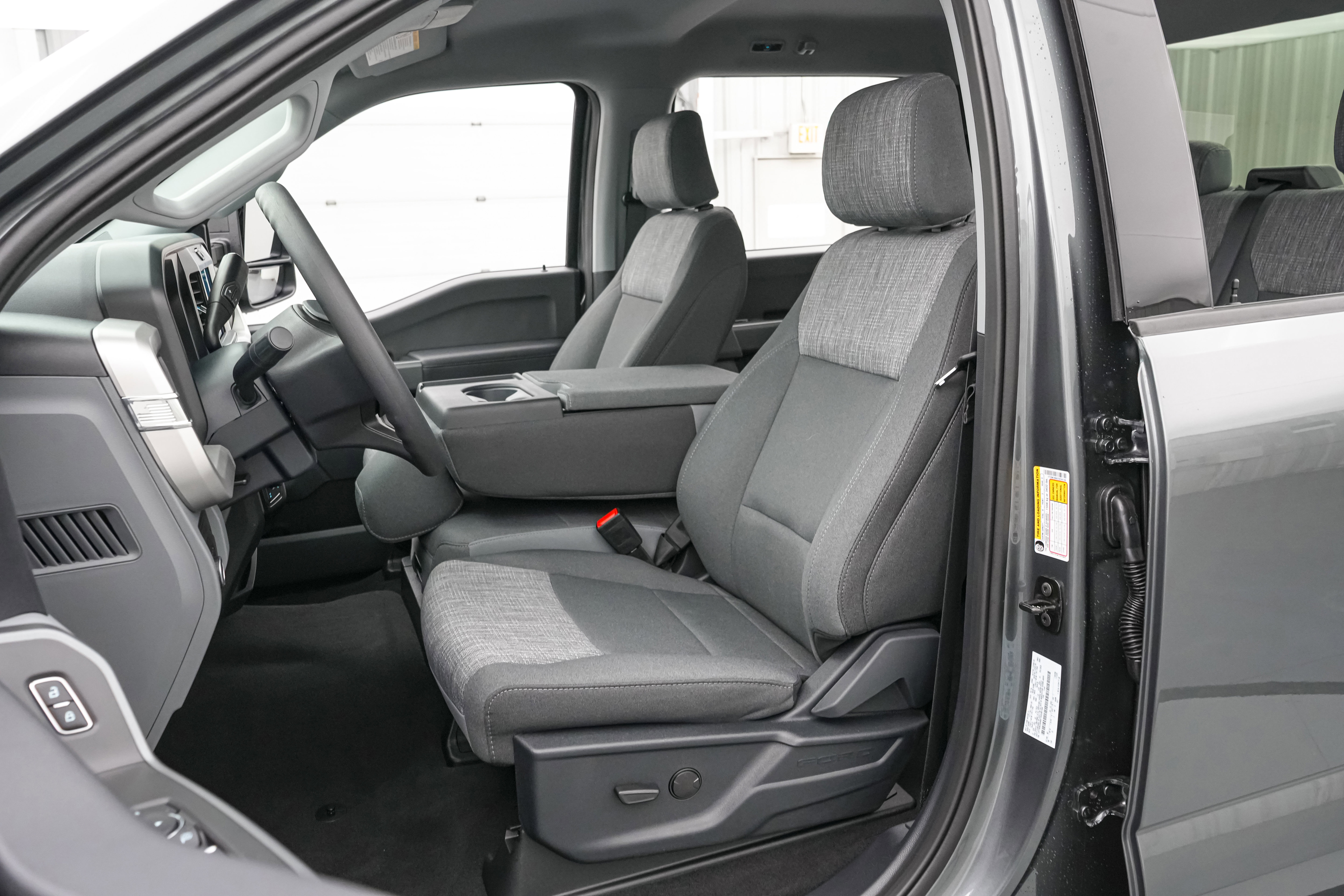 New 2026 Ford F250 XLT w/ Tremor Off-Road Package image 15