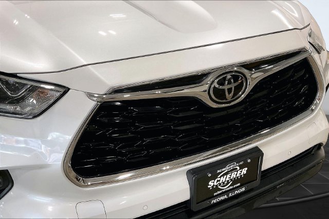 Used 2022 Toyota Highlander Limited AWD/4WD image 31
