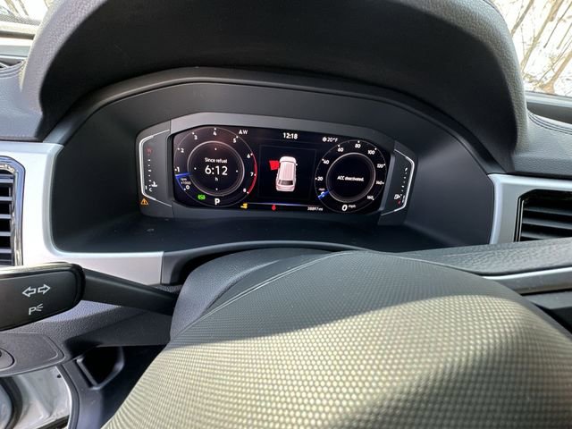 Used 2023 Volkswagen Atlas SE image 12