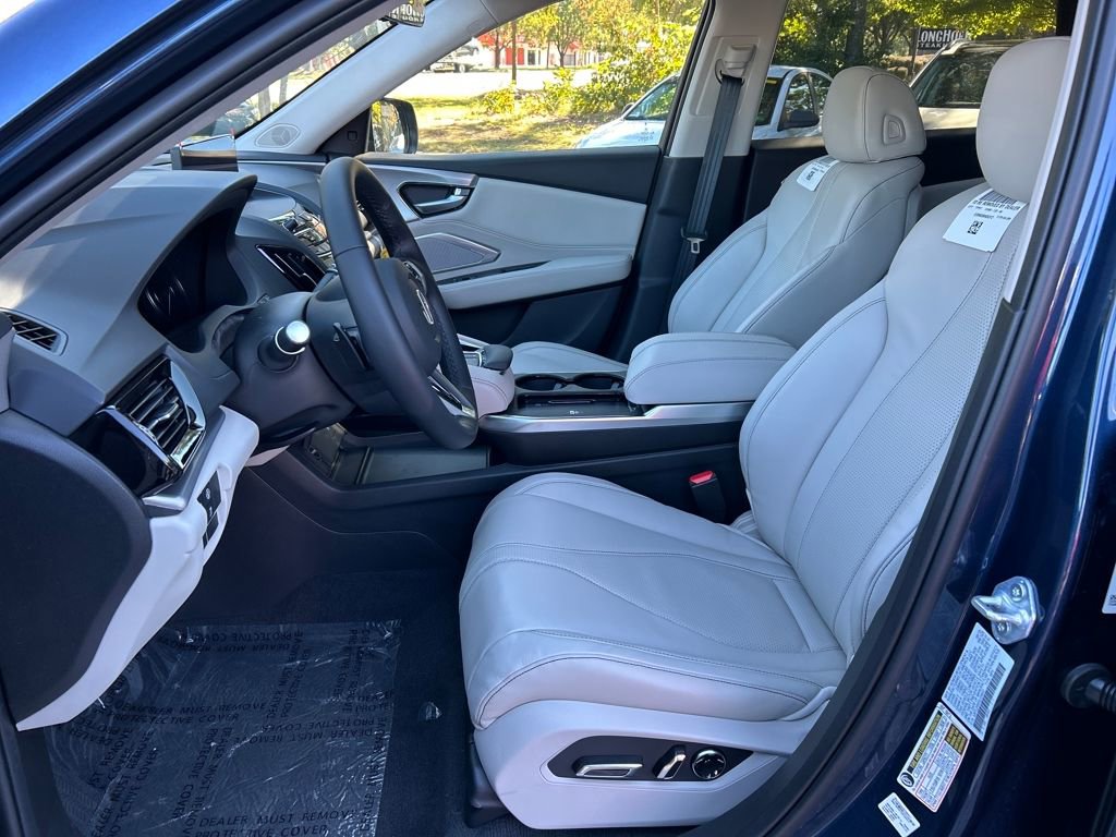New 2025 Acura RDX SH-AWD image 13