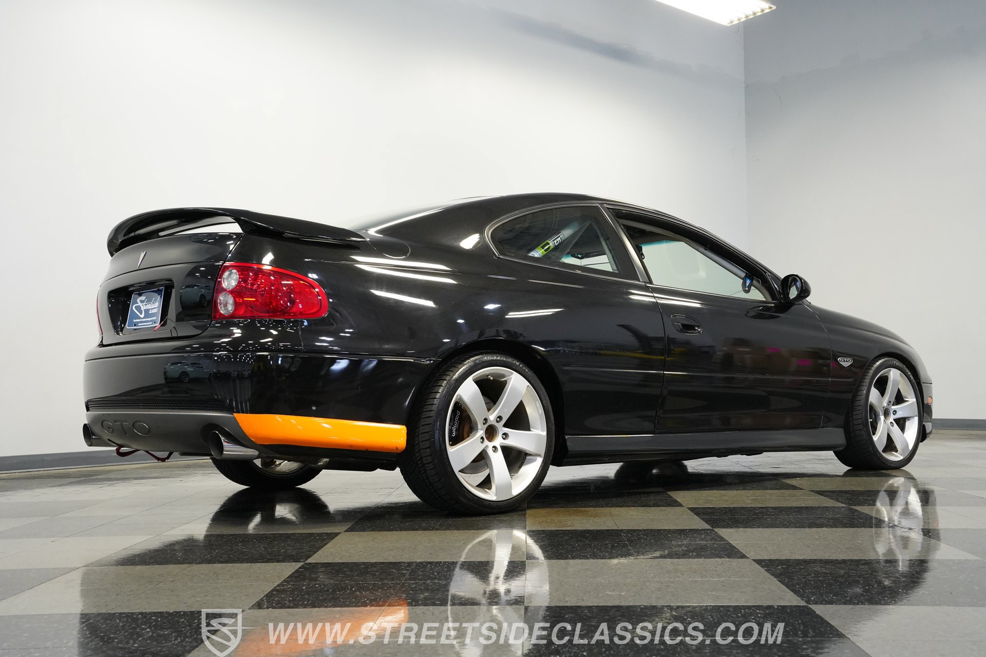 Used 2005 Pontiac GTO RWD image 28