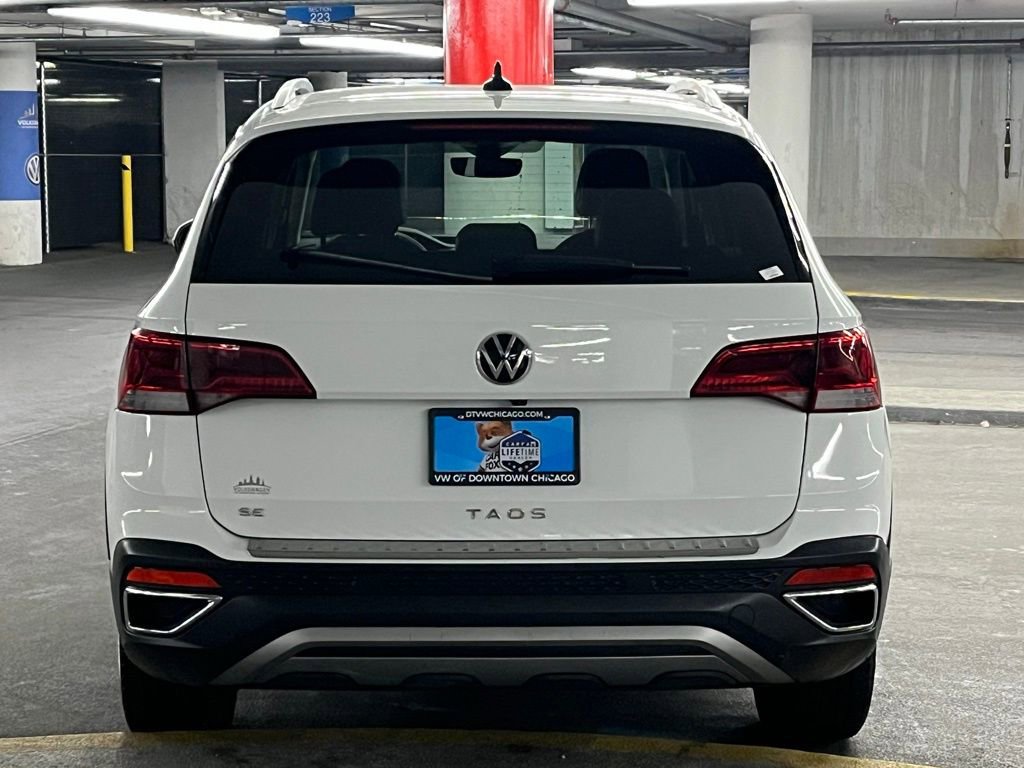 Certified 2023 Volkswagen Taos SE w/ Panoramic Sunroof Package image 33