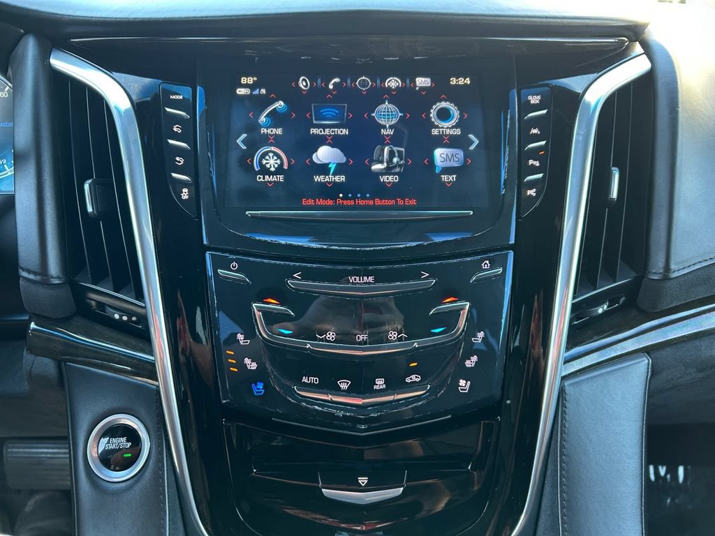 Used 2017 Cadillac Escalade ESV Platinum AWD/4WD image 24