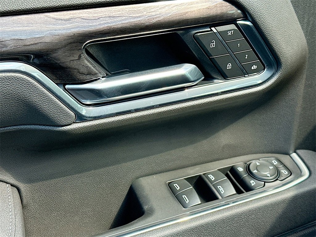 New 2025 Chevrolet Silverado 1500 LTZ w/ Technology Package image 13