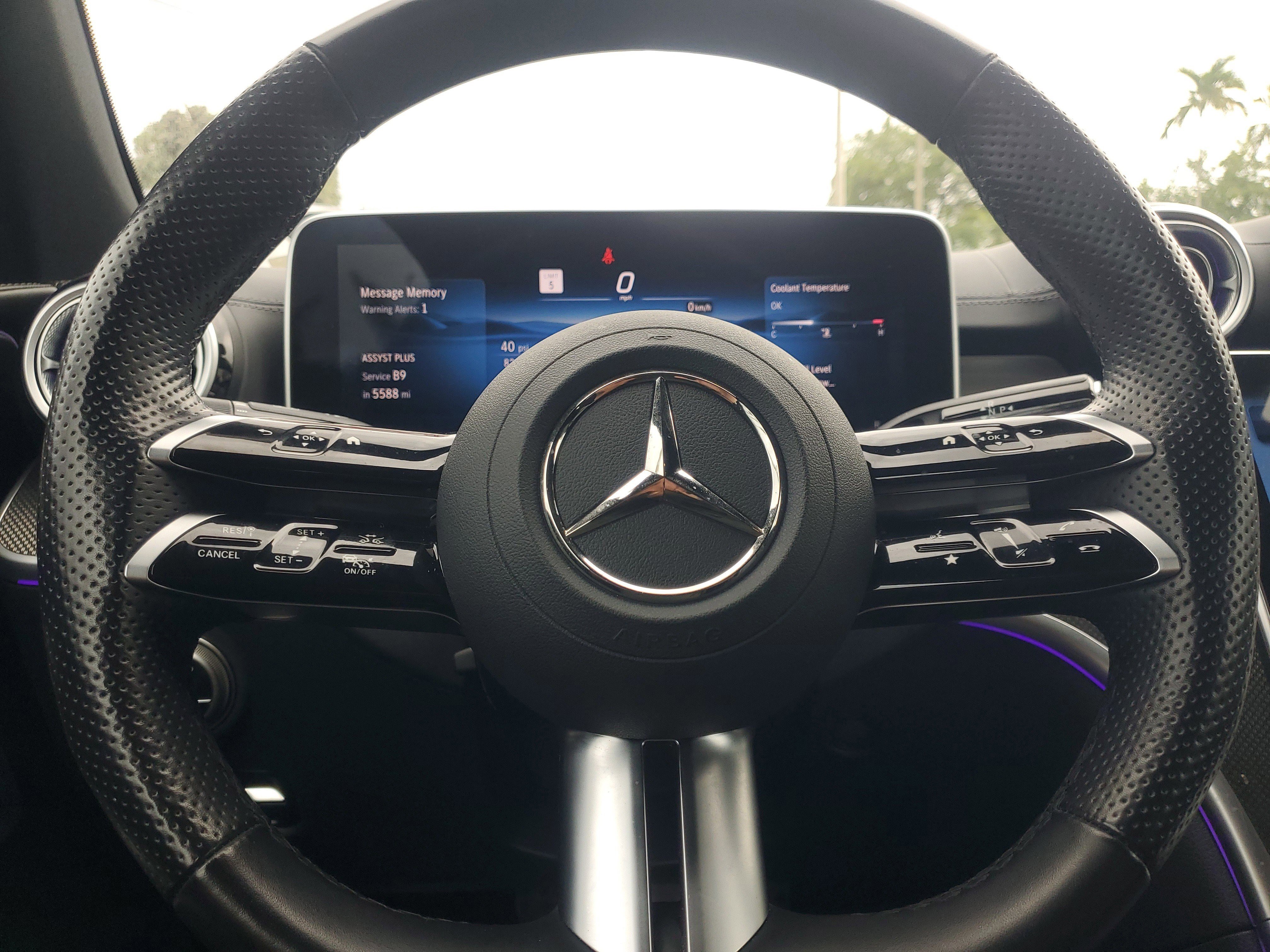 Used 2025 Mercedes-Benz CLE 300 4MATIC Coupe image 18