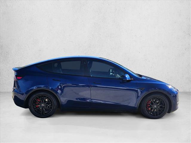 Used 2022 Tesla Model Y Performance image 4