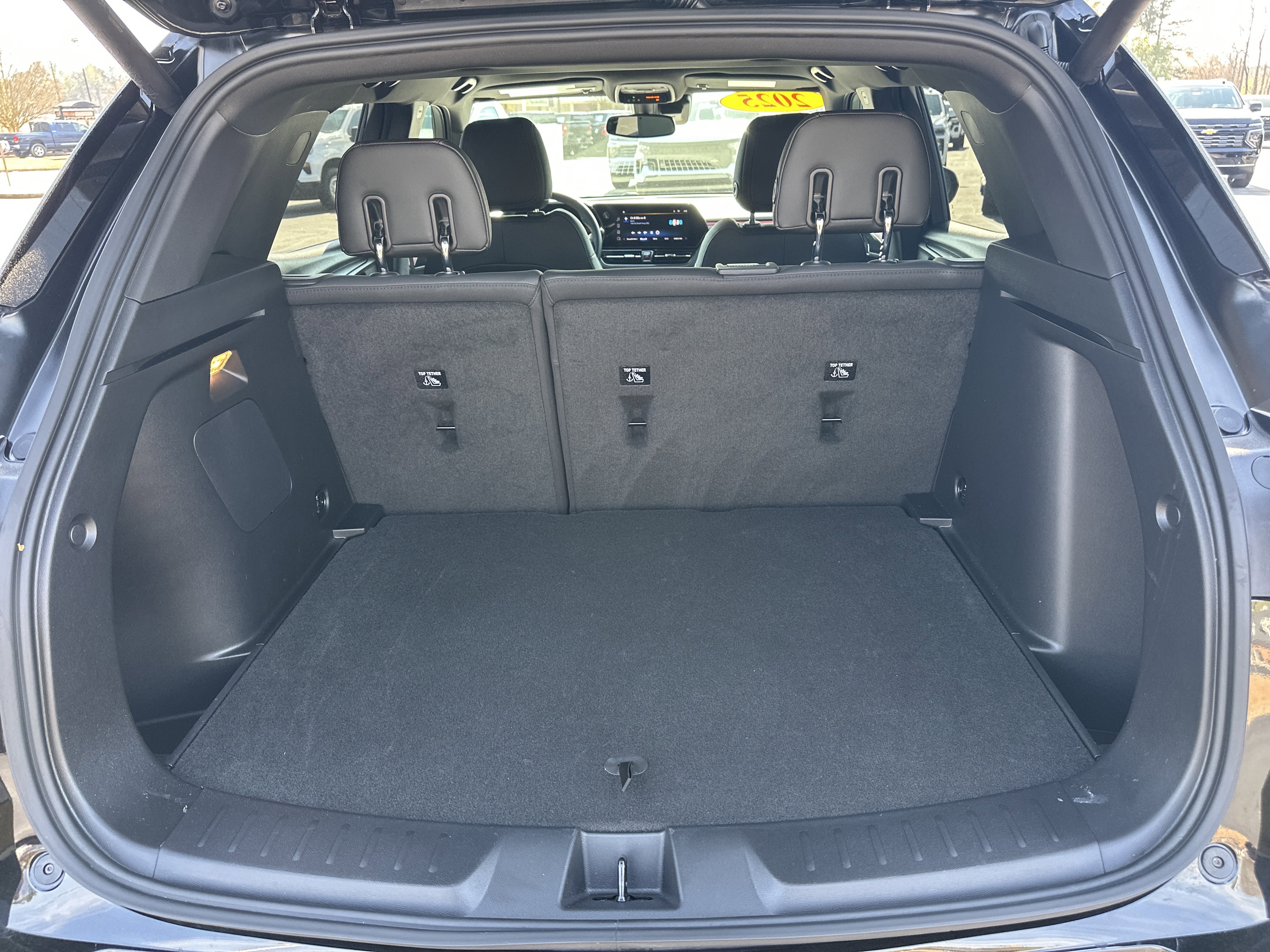 Used 2025 Chevrolet TrailBlazer RS w/ Convenience Package image 19