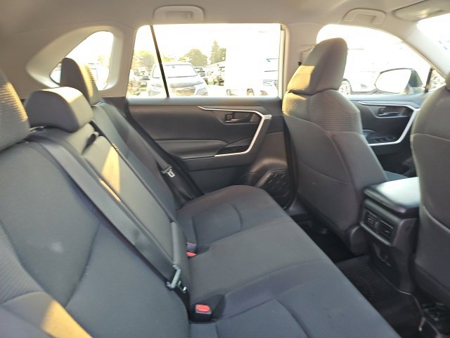 Used 2023 Toyota RAV4 LE image 16