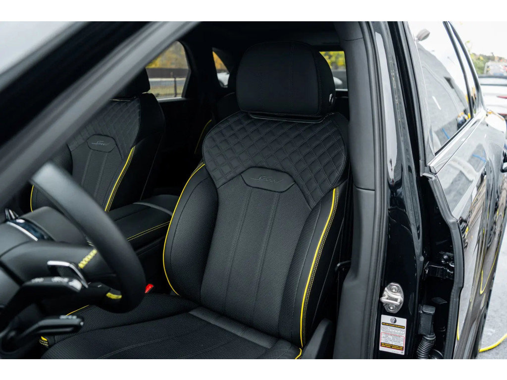 Used 2023 Bentley Bentayga Speed image 26