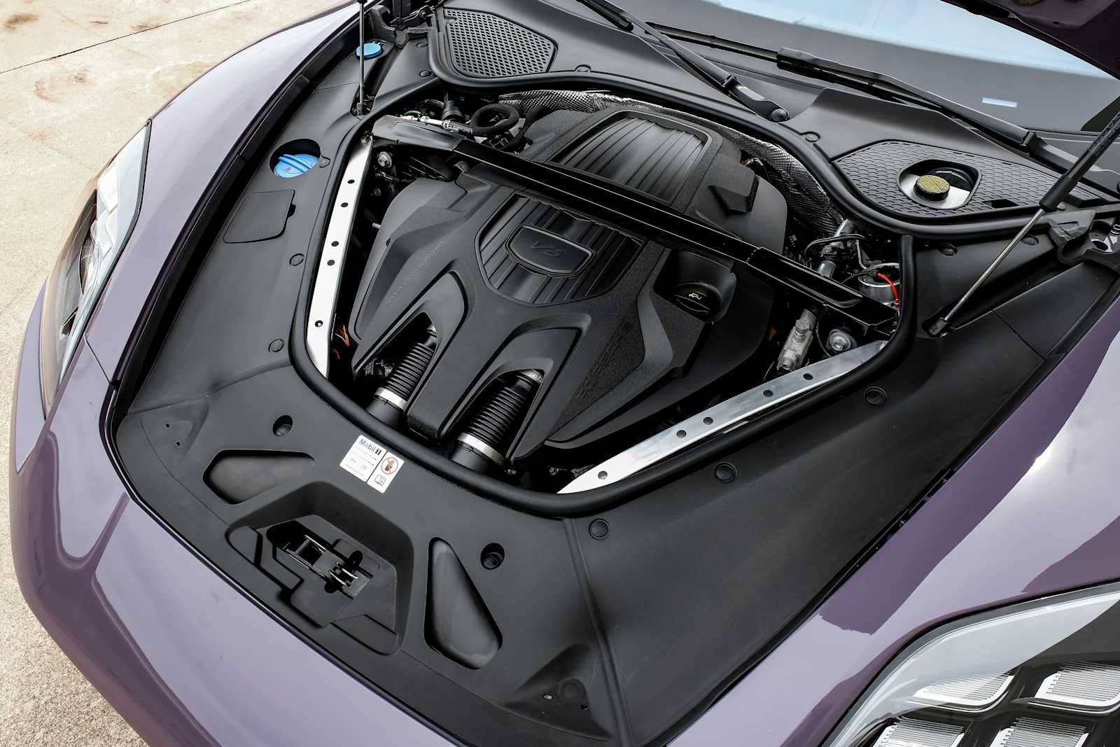 Used 2024 Porsche Panamera RWD image 48