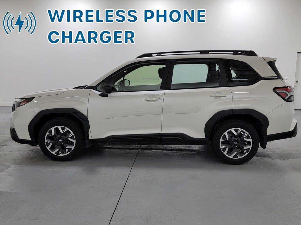 Used 2025 Subaru Forester AWD/4WD image 5