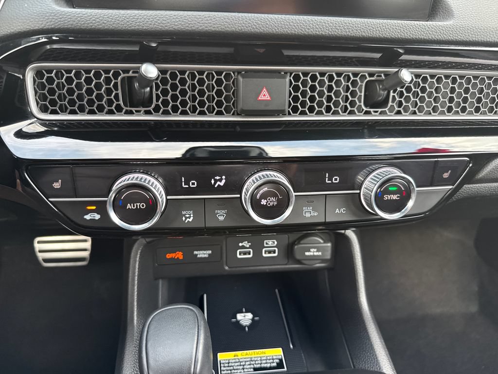 Certified 2024 Honda Civic Sport Touring image 31