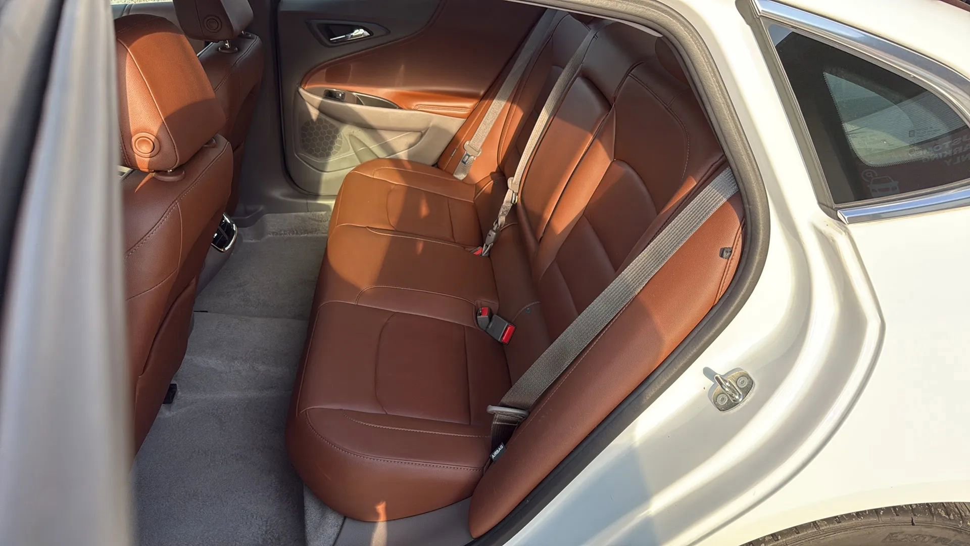 Used 2017 Chevrolet Malibu LT w/ Leather Package image 17