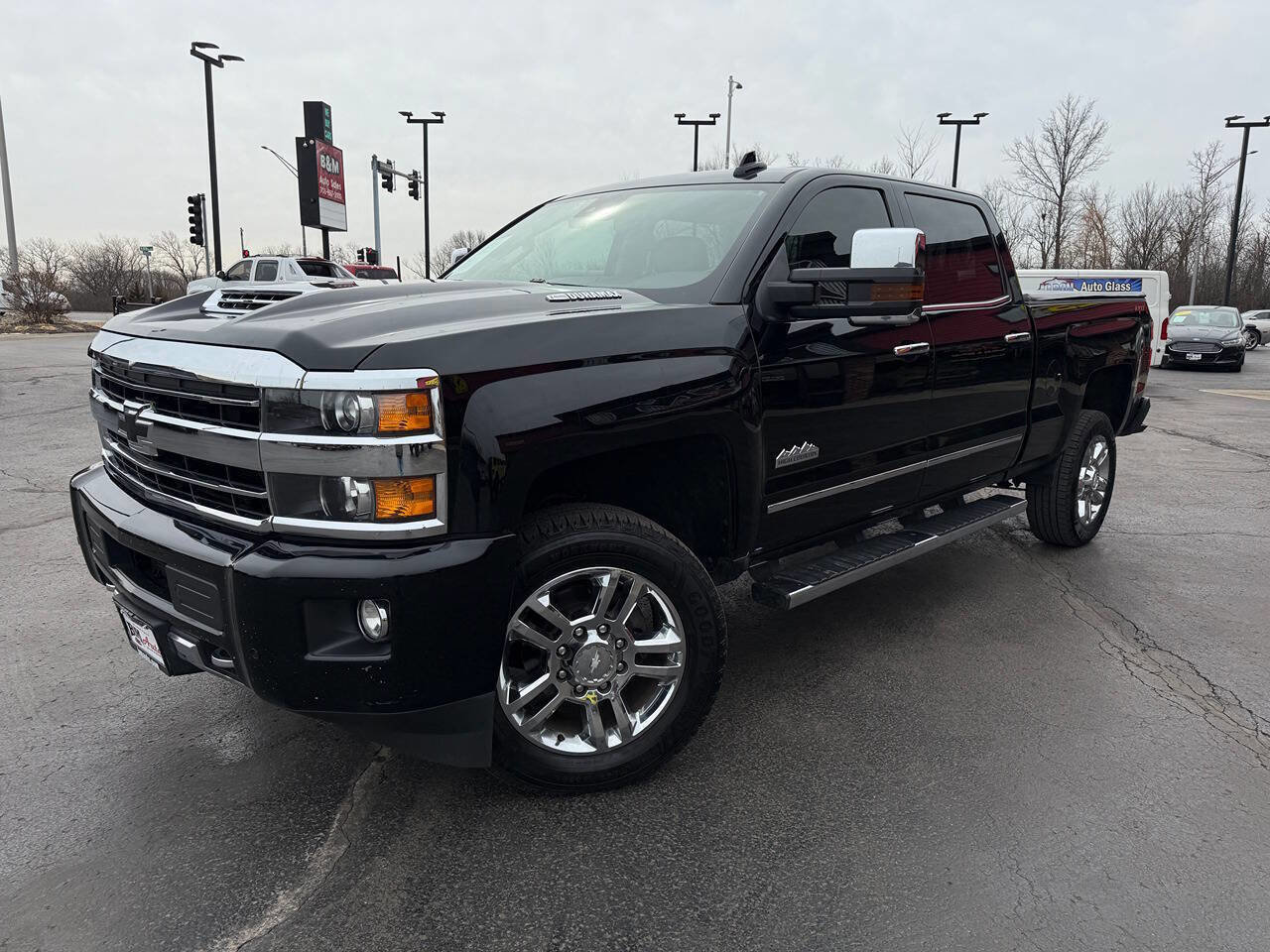 Used 2019 Chevrolet Silverado 2500 High Country w/ Duramax Plus Package image 3