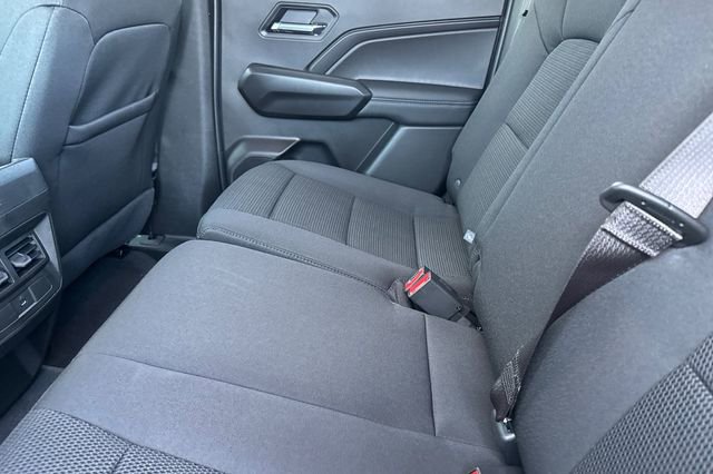 New 2026 GMC Canyon Elevation image 13