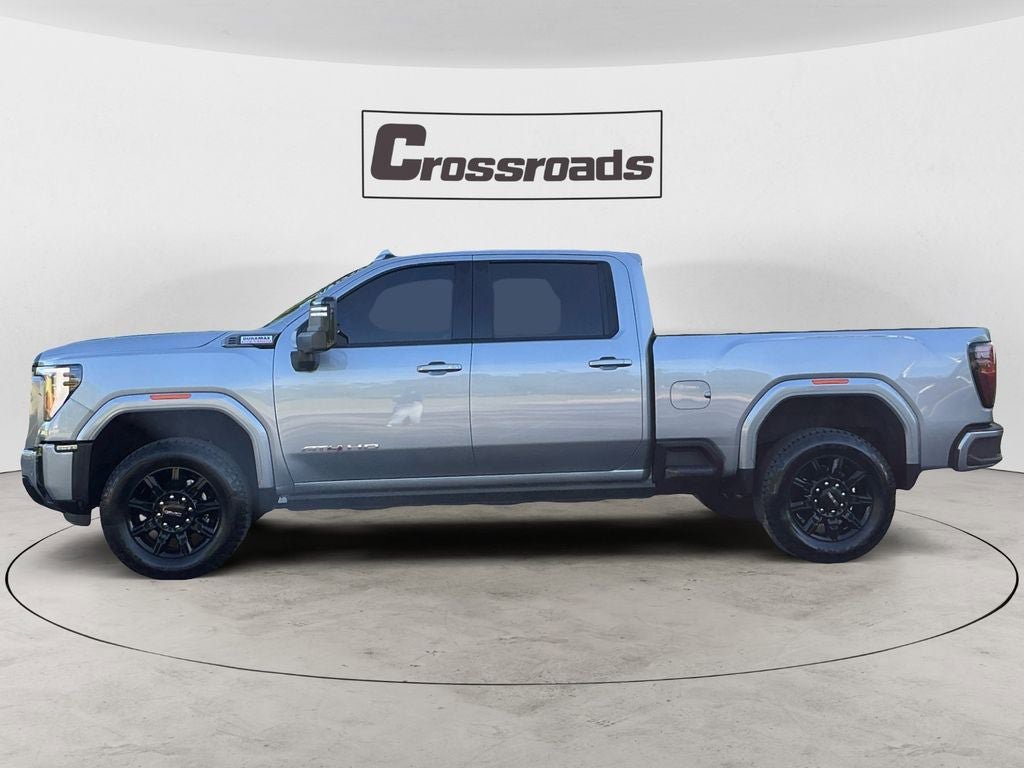Used 2026 GMC Sierra 2500 AT4 w/ AT4 Premium Plus Package AWD/4WD image 2