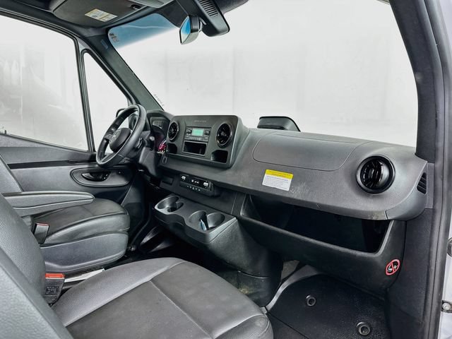 Used 2025 Mercedes-Benz Sprinter 2500 image 26
